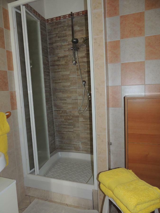 Bed and Breakfast La Marina Кальяри Экстерьер фото