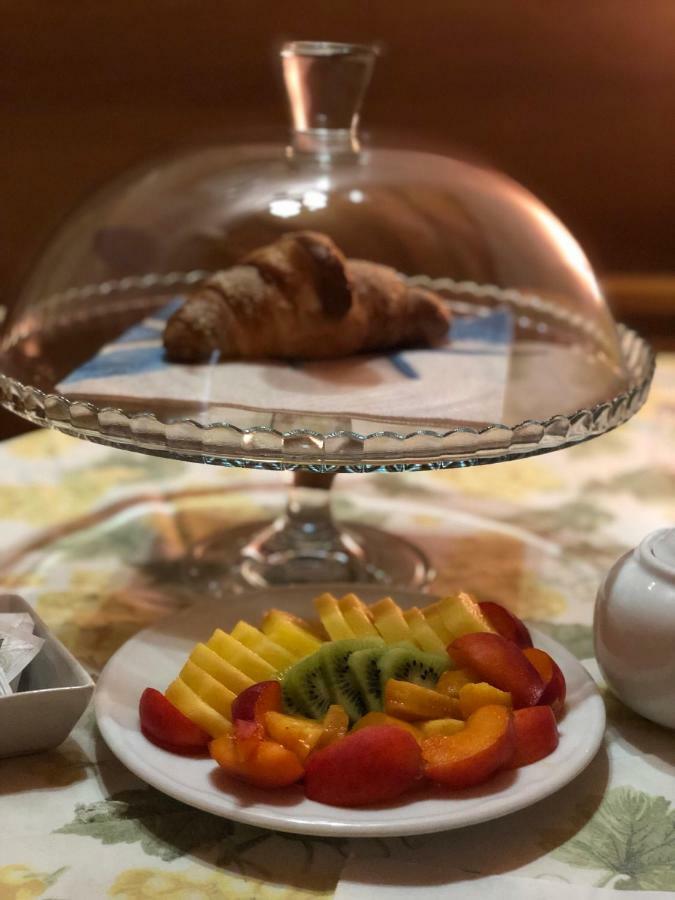 Bed and Breakfast La Marina Кальяри Экстерьер фото